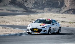 נהג מירוצים ליום אחד iMRACING