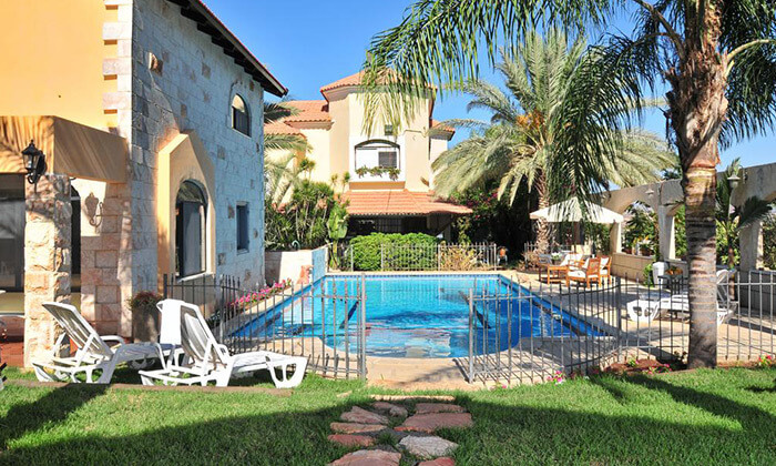 9 חופשה זוגית במתחם סוויטות יוקרתי בגליל 