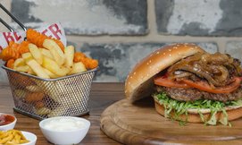ארוחה זוגית ב-BETTER BURGER