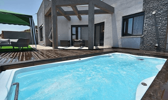 2 וילה בראש פינה - בריכה מחוממת ומקורה וג'קוזי מפנק, כולל סופ"ש