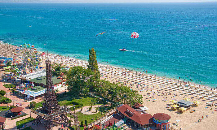 3 קיץ של שופינג, קזינו ומלון 5 כוכבים International בוורנה, כולל סופ"ש