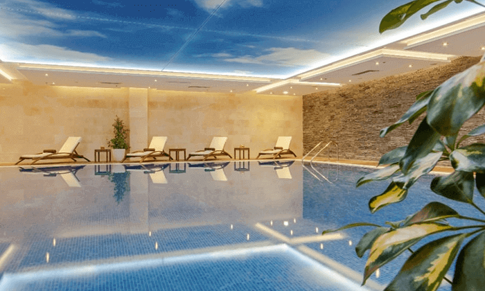 8 קיץ של שופינג, קזינו ומלון 5 כוכבים International בוורנה, כולל סופ"ש