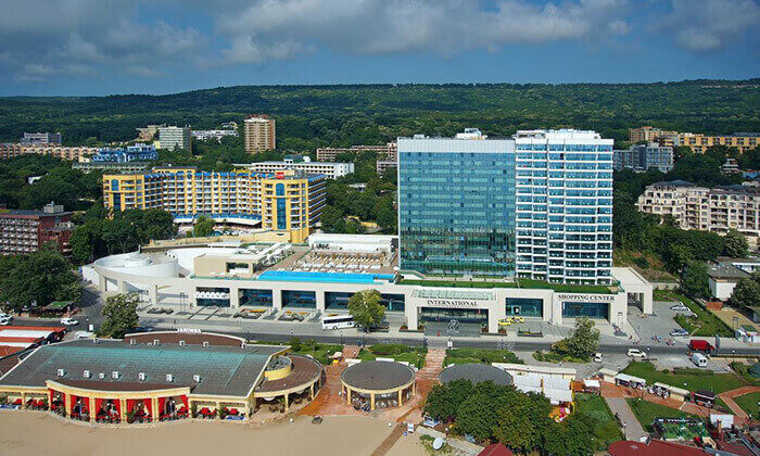 5 אוגוסט-ספטמבר בוורנה - שופינג, קזינו ומלון 5* International, כולל סופ"ש