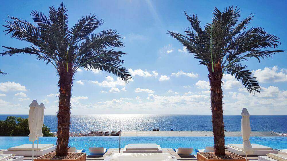 9 אוגוסט-ספטמבר בוורנה - שופינג, קזינו ומלון 5* International, כולל סופ"ש