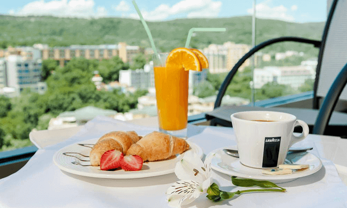 11 אוגוסט-ספטמבר בוורנה - שופינג, קזינו ומלון 5* International, כולל סופ"ש