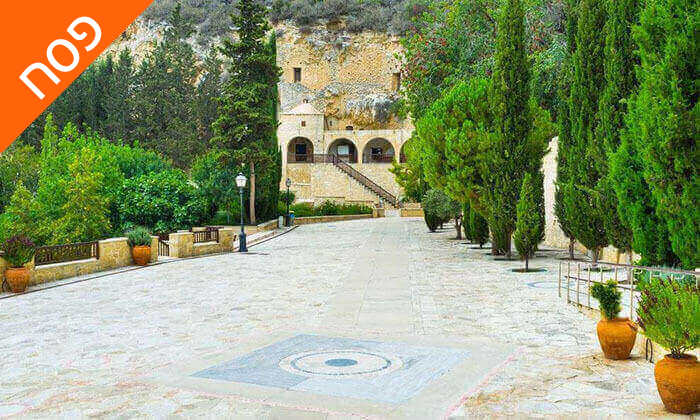 8 חופשת פסח משפחתית בפאפוס - נופים, חופים, שמש ומלון מפנק