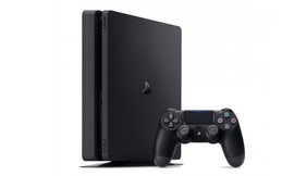קונסולת Playstation 4 עם משחק