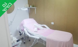 טיפול פנים בסלון יופי מתוקתקות