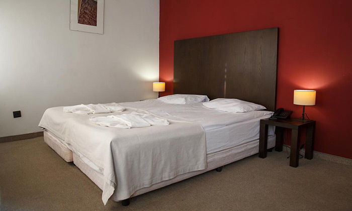 7 שלג, אקסטרים וחיי לילה - חופשת סקי ב-Bansko, בולגריה