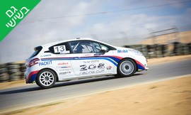 אתגר הנהיגה של PRODRIVE